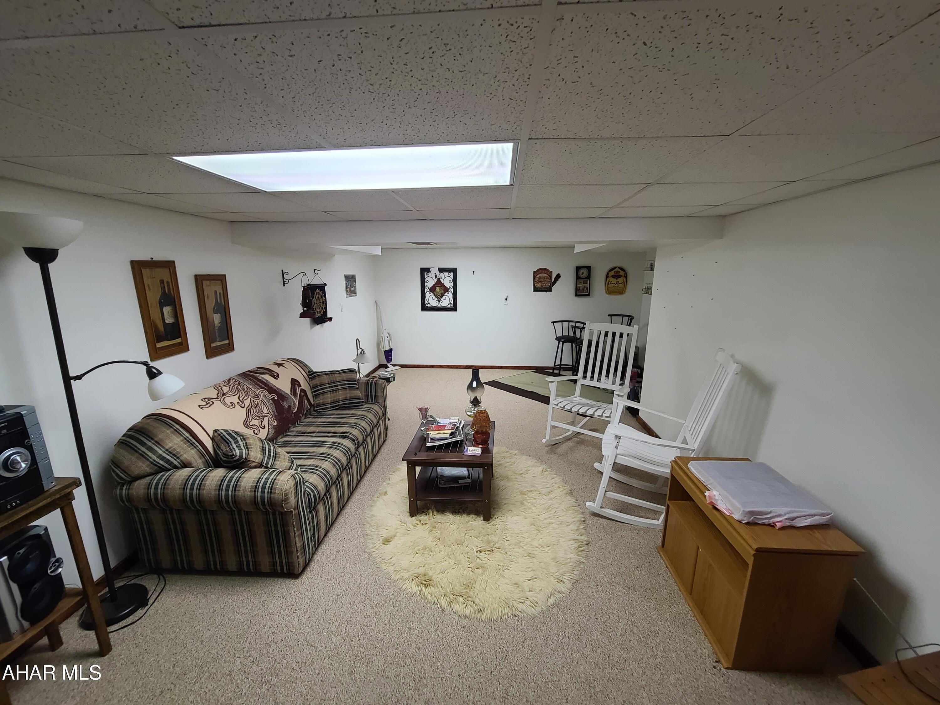 Glendale Yearound - Residential