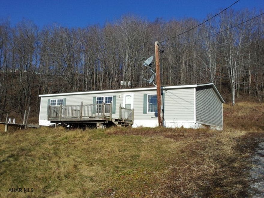 2003 doublewide on 1.46 acres near Tyrone. 3 bedrooms, 2 full baths.