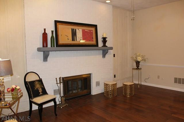 Holiday Manor - Residential