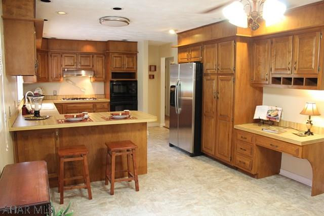 Holiday Manor - Residential