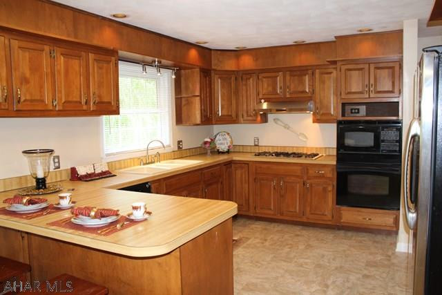 Holiday Manor - Residential