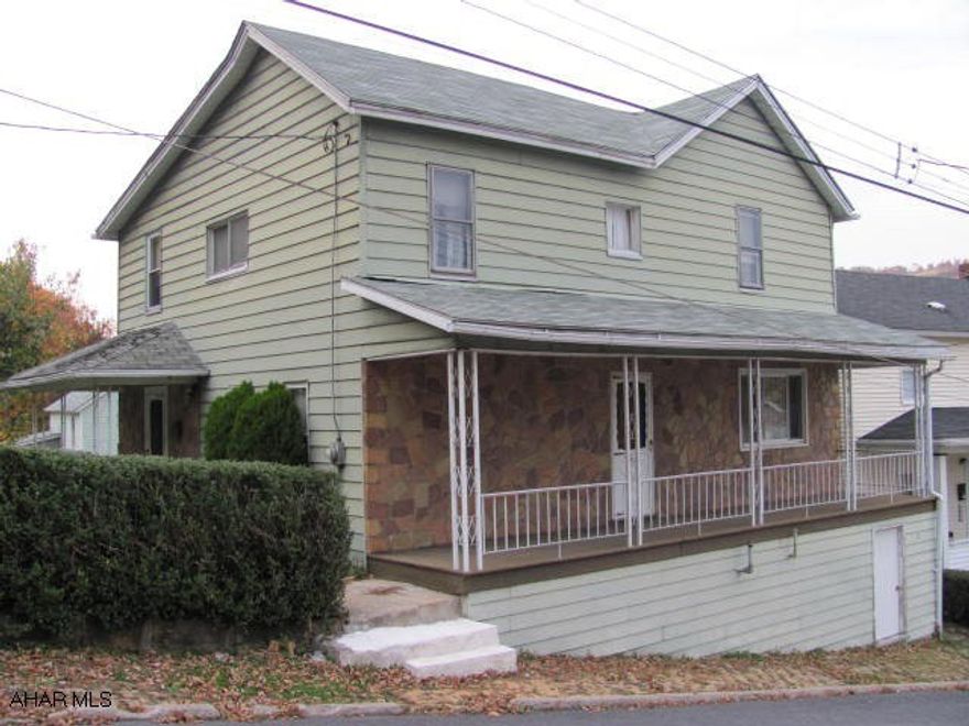 2 story 3BR, 1+ bath home w 1 car detached garage. Oil hot water radiator heat. Also included is a second 2 BR home that can help with the mortgage. Both properties @ $57,900