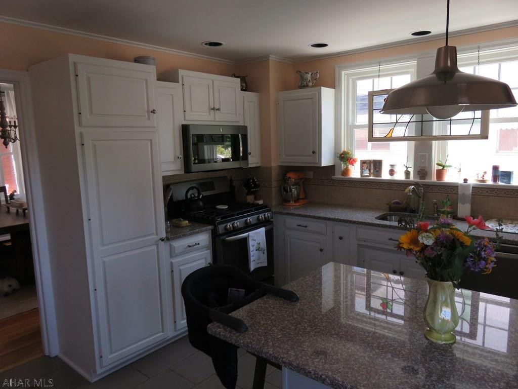 Unknown - Residential