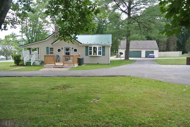 Lower Brush Mountain Road - Residential
