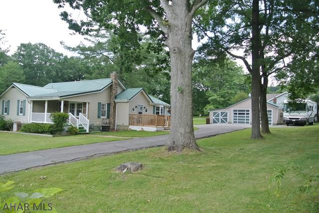 Lower Brush Mountain Road - Residential
