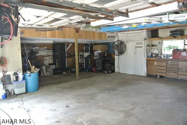 Lower Brush Mountain Road - Residential