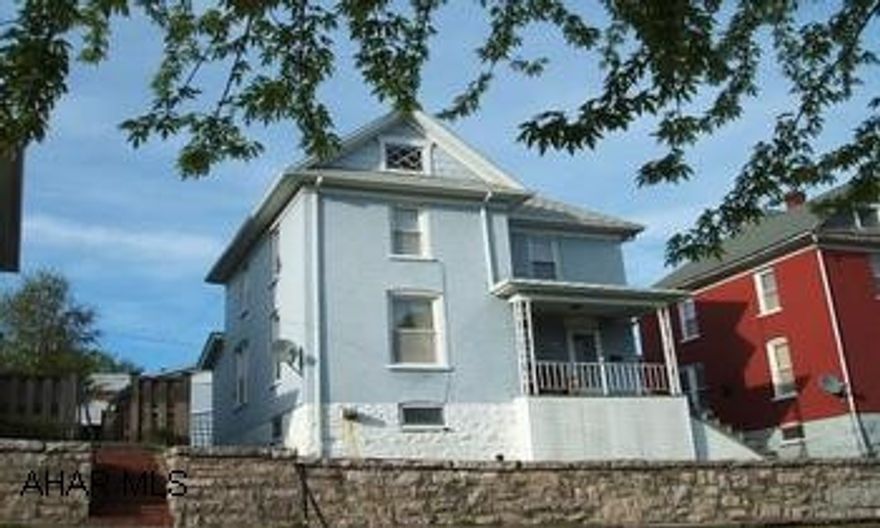 Very Nice Area in Roaring Spring.  Home is in move in Condition.  New 3/4 Bath on the 1st. Floor.  Thermo Tilt Windows .  Great 2 car Garage plus 3 off Street Parking Spaces.