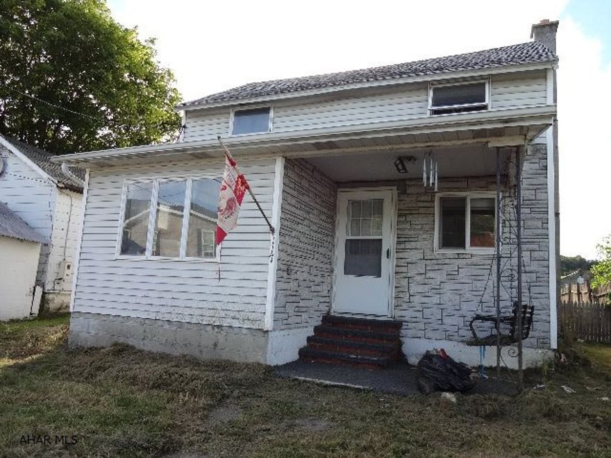 Physical address is 117ClairSt,Claysburg, PA 16625