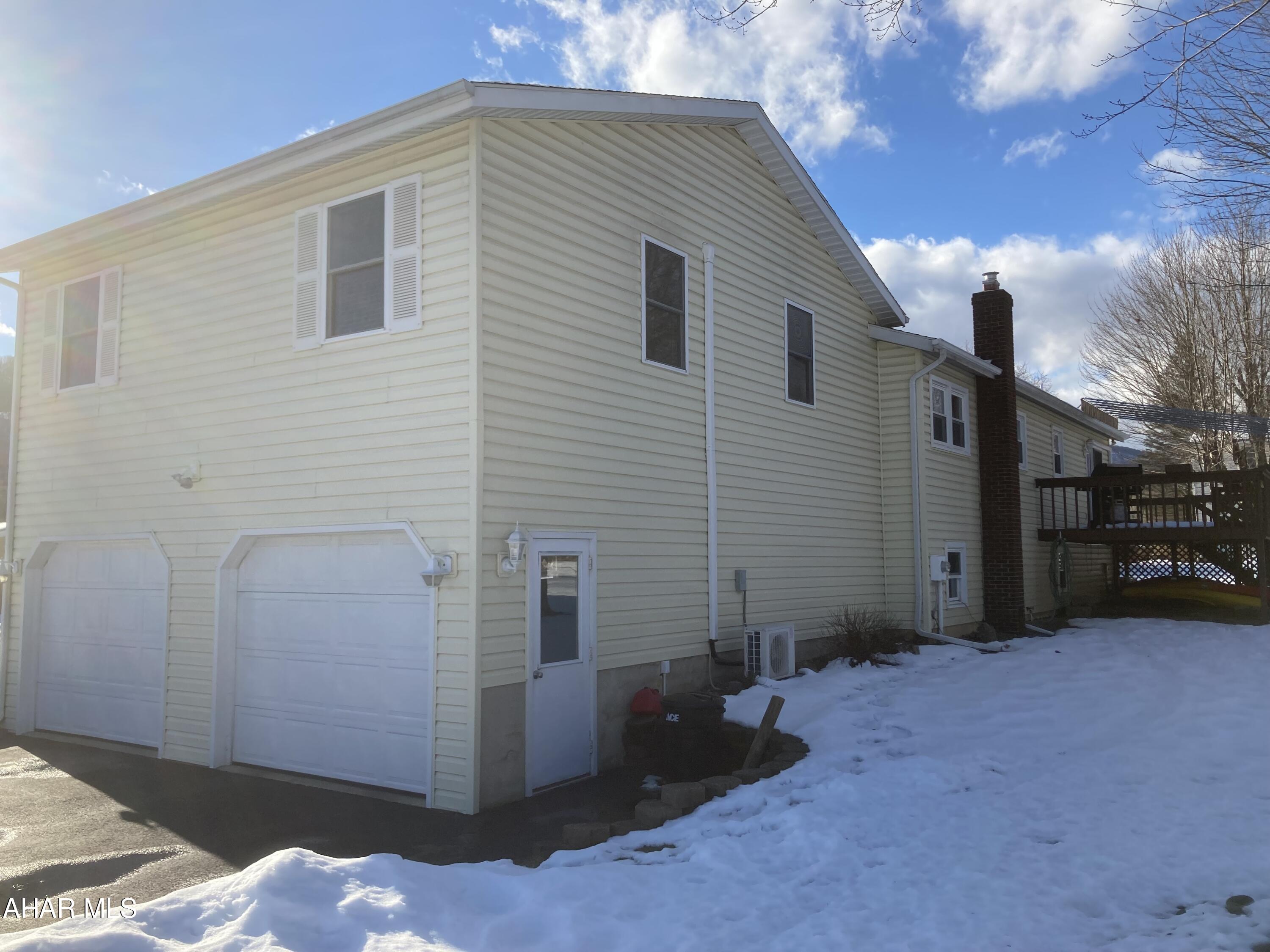 Foot of Ten - Residential