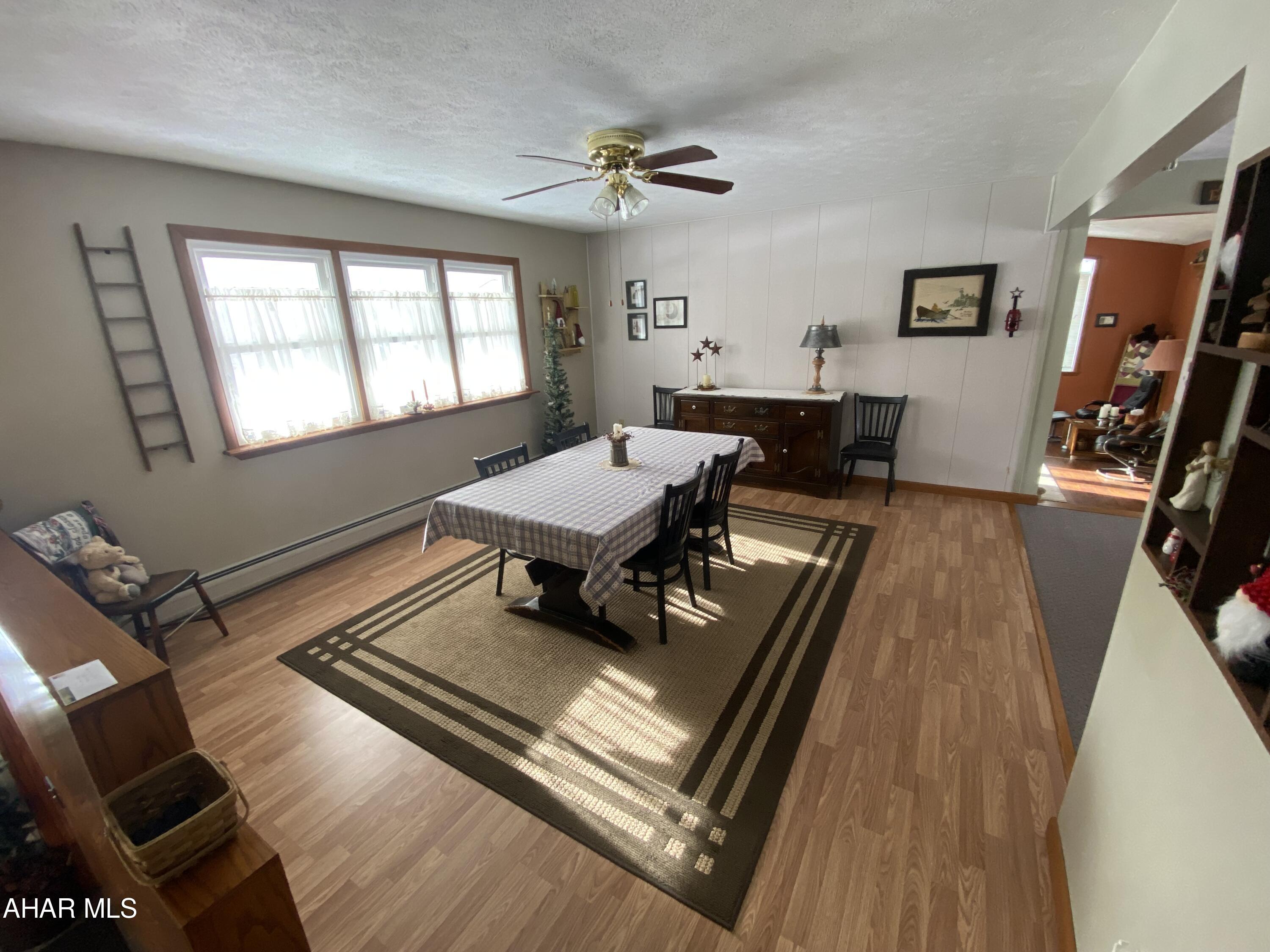 Foot of Ten - Residential