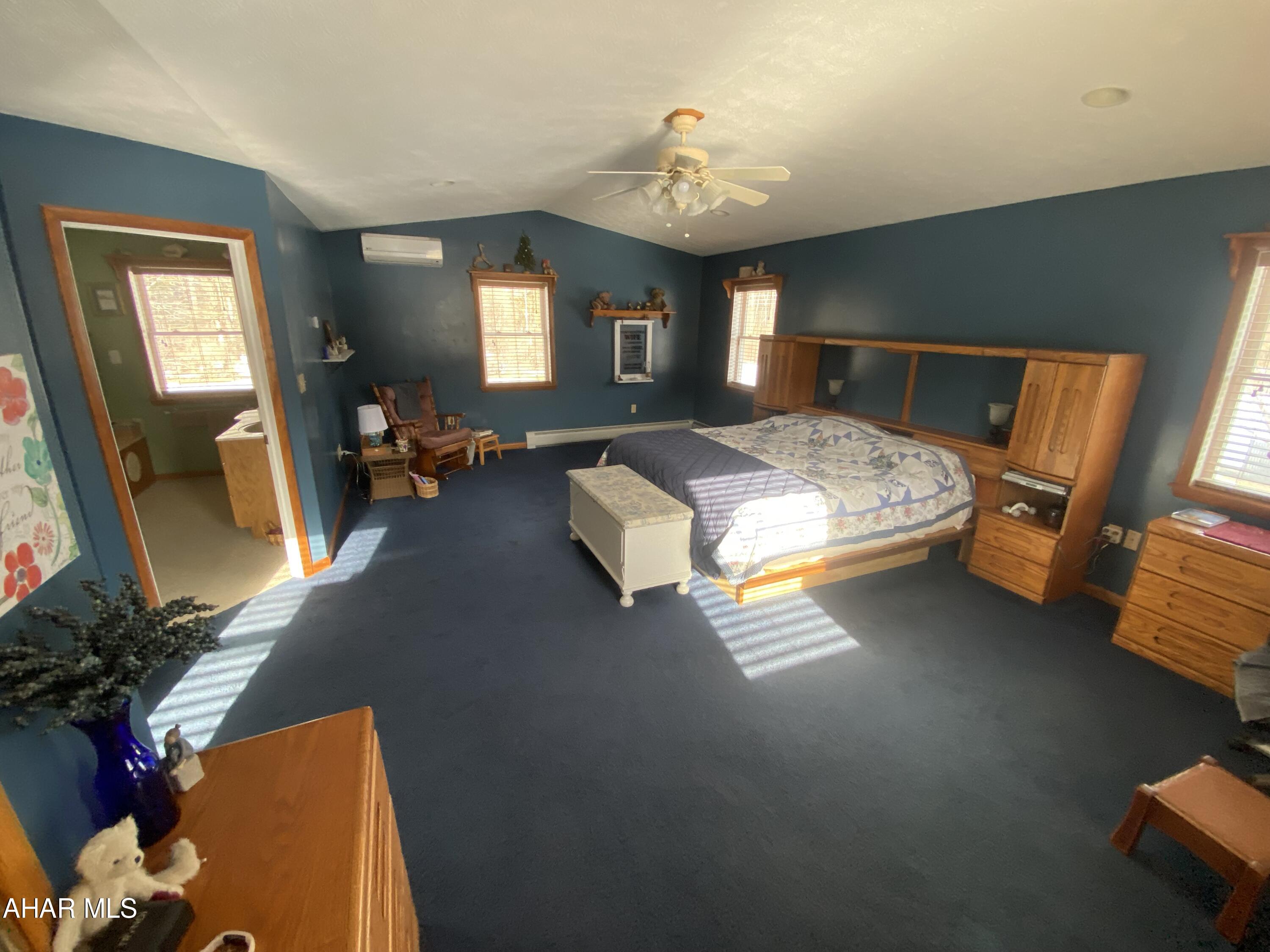 Foot of Ten - Residential