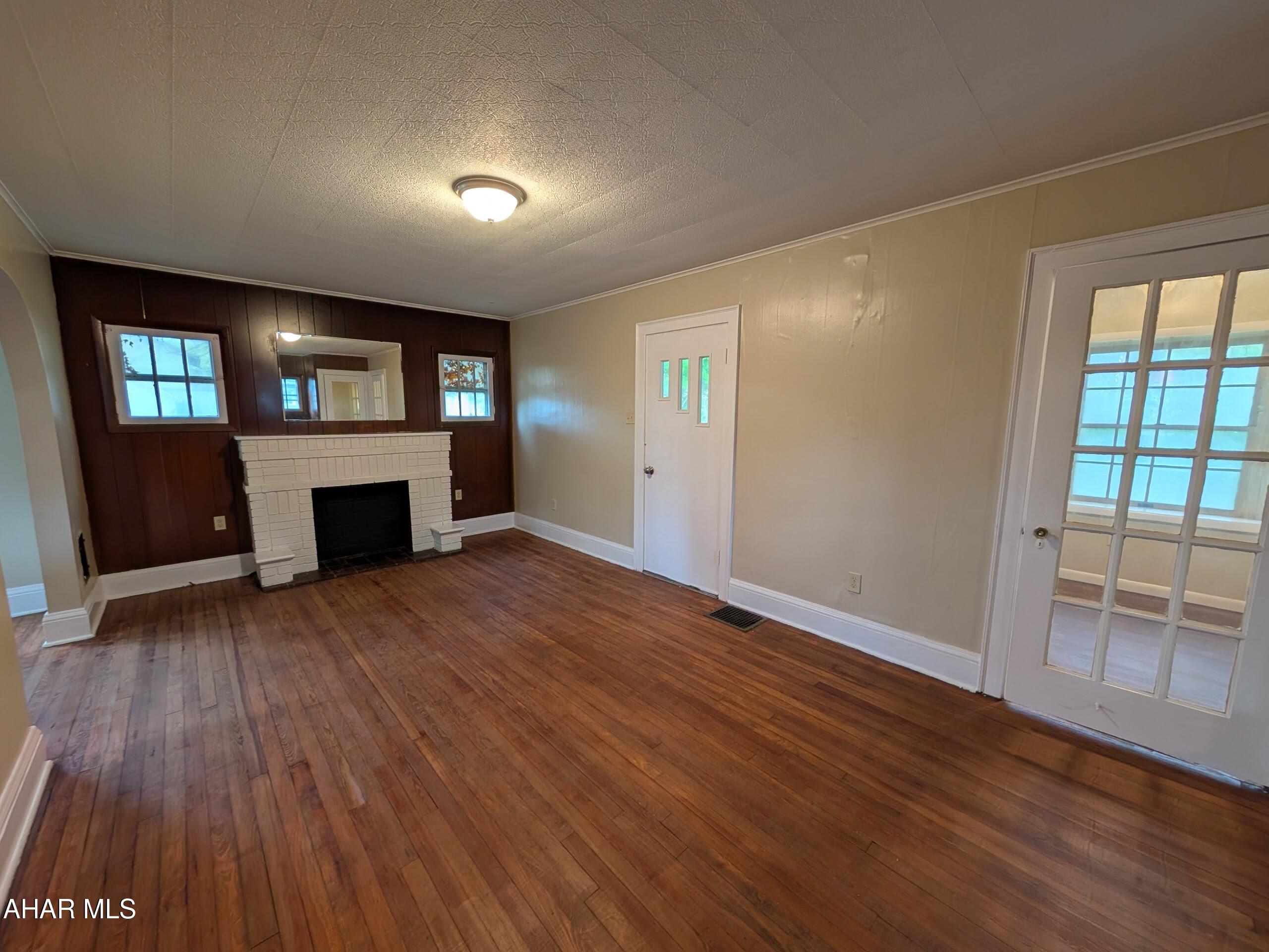 Pleasant Valley - Residential