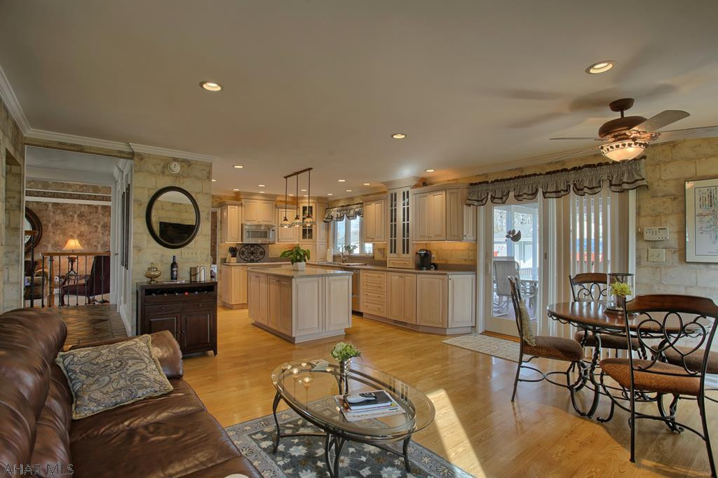 Woodland Terrace - Residential