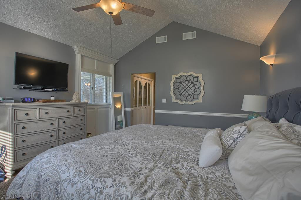 Woodland Terrace - Residential