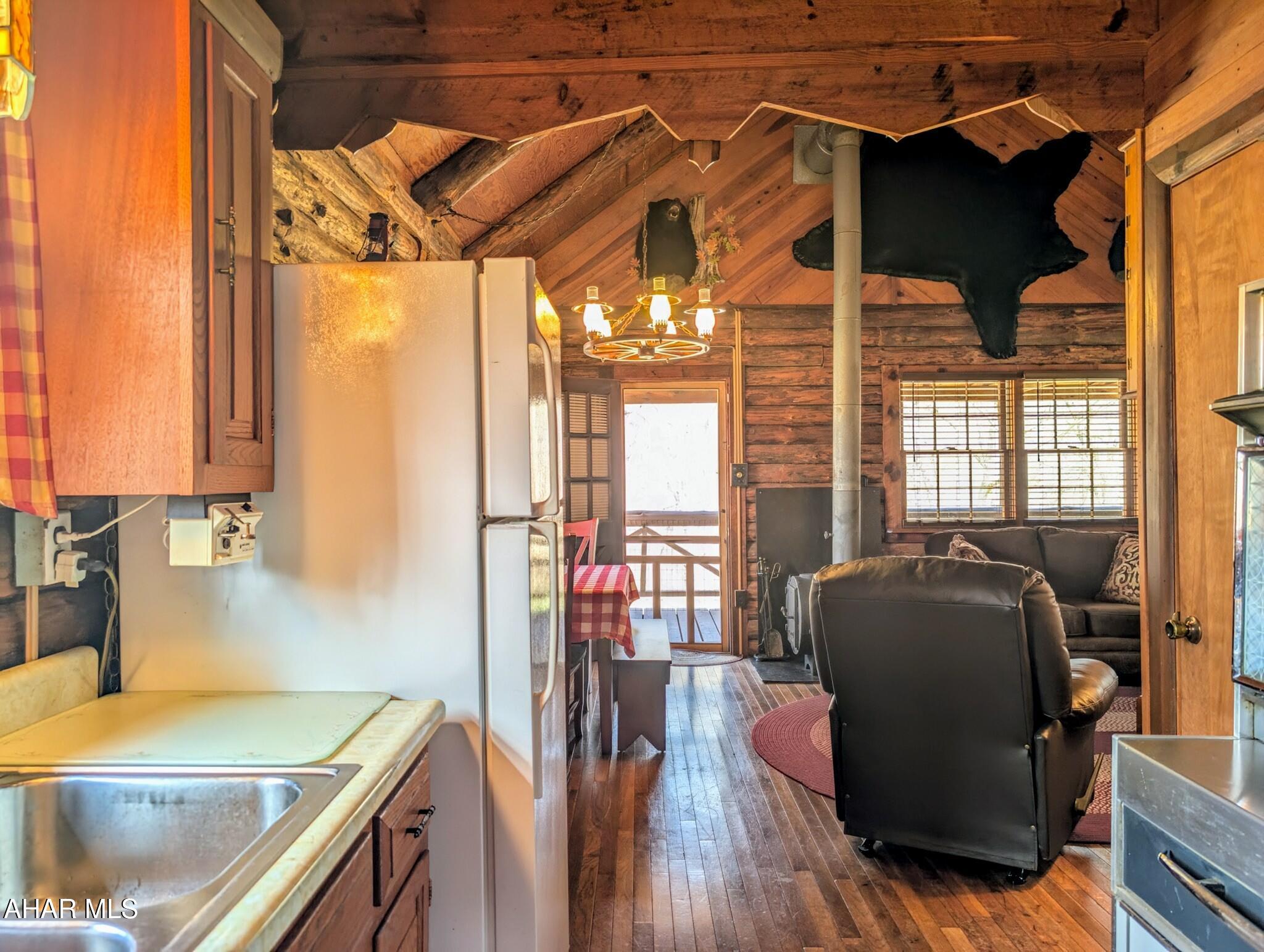 Cliffside Acres - Residential