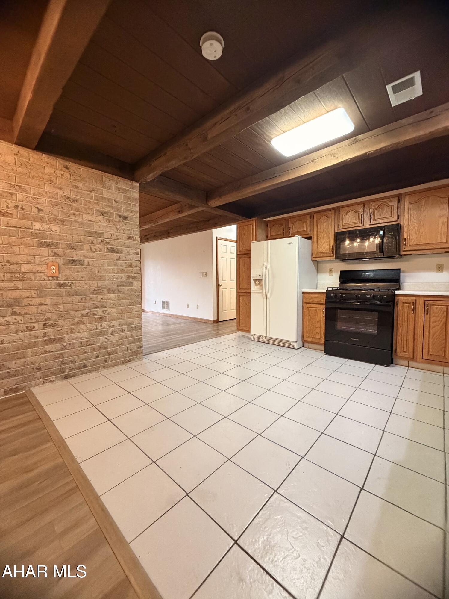 Rolling Hills - Residential