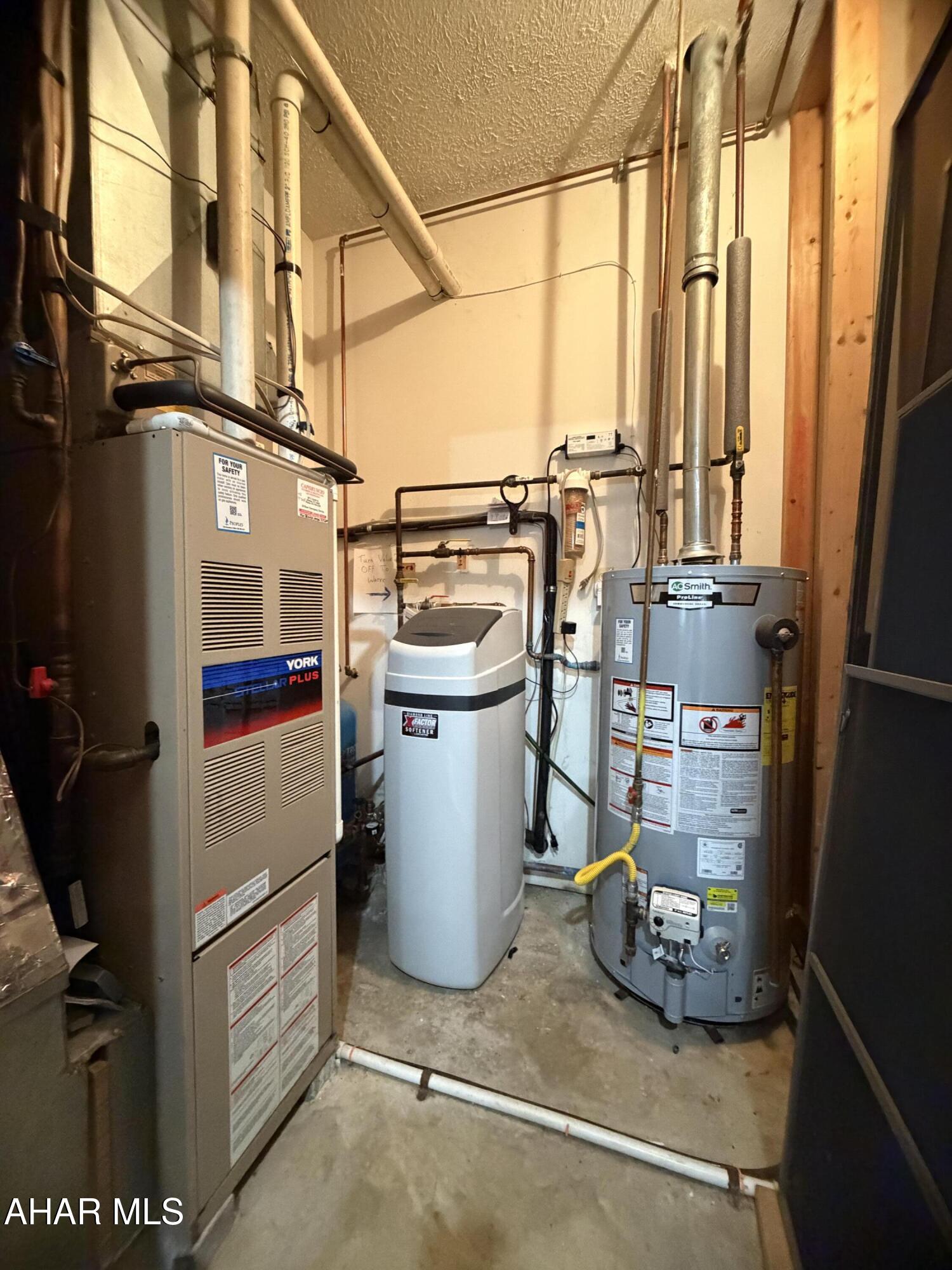 Rolling Hills - Residential