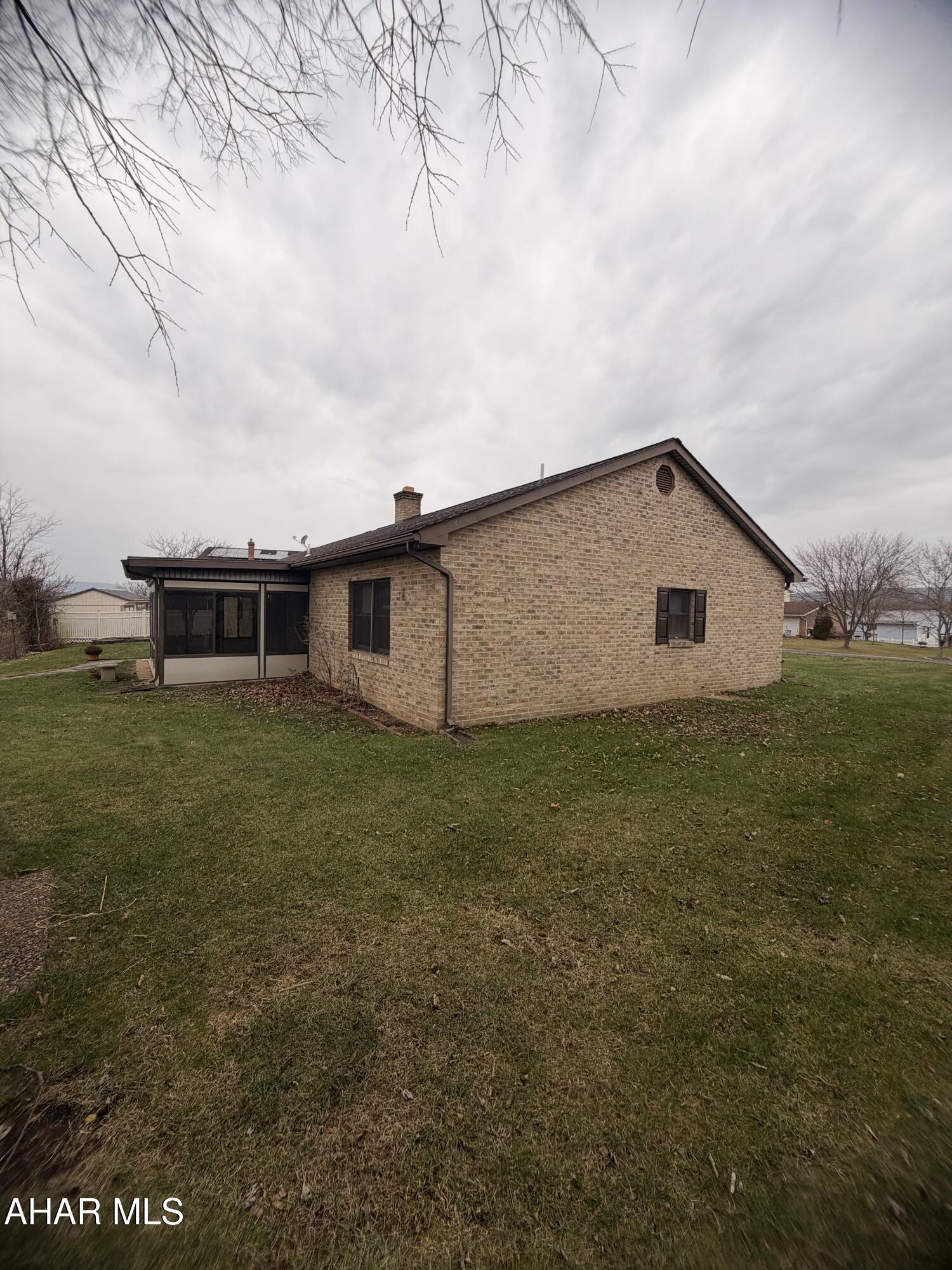 Rolling Hills - Residential