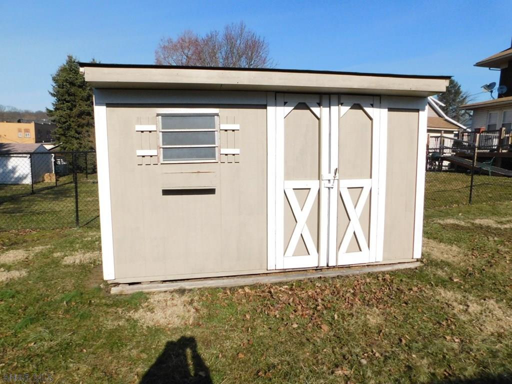 Unknown - Residential