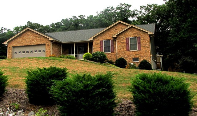 Pine Croft - Residential