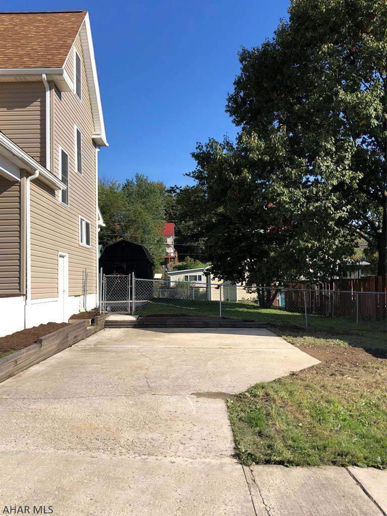 Unknown - Residential