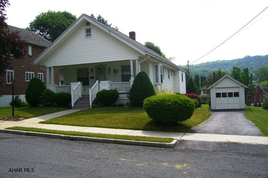 Charming bungalow with great curb appeal. 1 car integral garage and 1-car detached 12x17 garage, large screened in deck overlooking a spacious back yard that extends to Green Lane. Finished room in basement, central air, whole house fan, bay window in living room, garden window in bedroom. Excellent starter home or perfect for retired couple on quiet street in Juliana Heights area. Must see to appreciate!