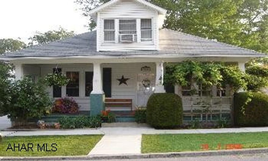 Beautiful home! Located on large lot in Mylo Park, Ebensburg- Many up dates! Newer kitchen w/ breakfast bar (2001) New sunroom (2003) 3 BR's & den/playroom. 2 car garage. Beautiful home! Located on large lot in Mylo Park, Ebensburg- Many up dates! Newer Beautiful home! Located on large lot in Mylo Park, Ebensburg- Many up dates! Newer kitchen w/ breakfast bar (2001) New sunroom (2003) 3 BR's & den/playroom. 2 car garage.