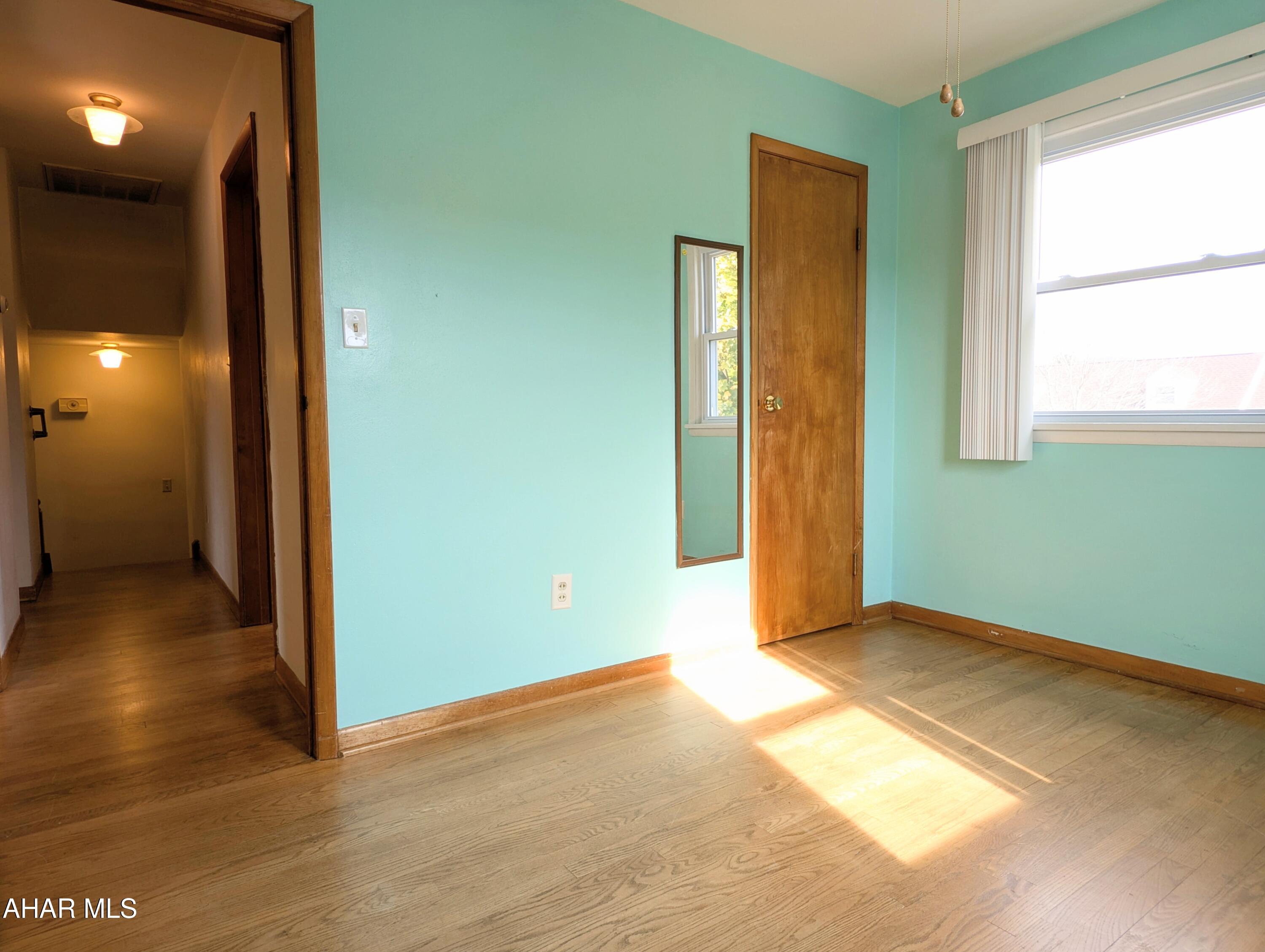 Barclay - Residential