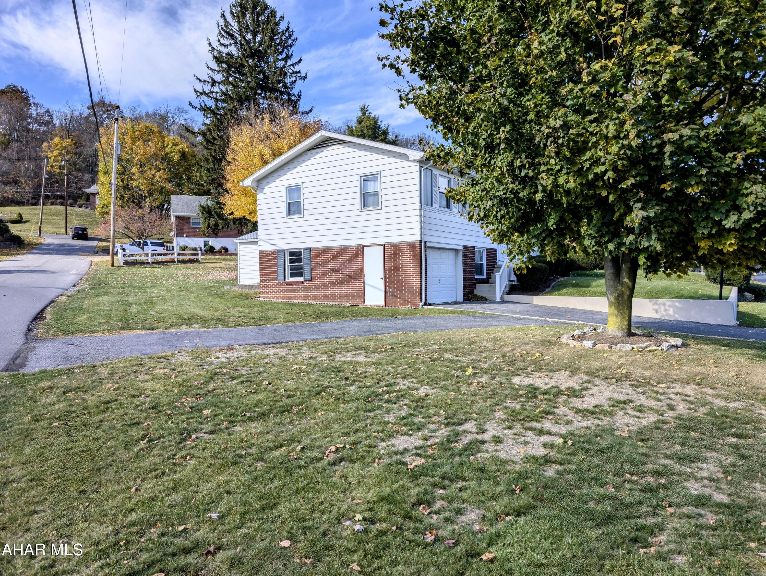 Barclay - Residential