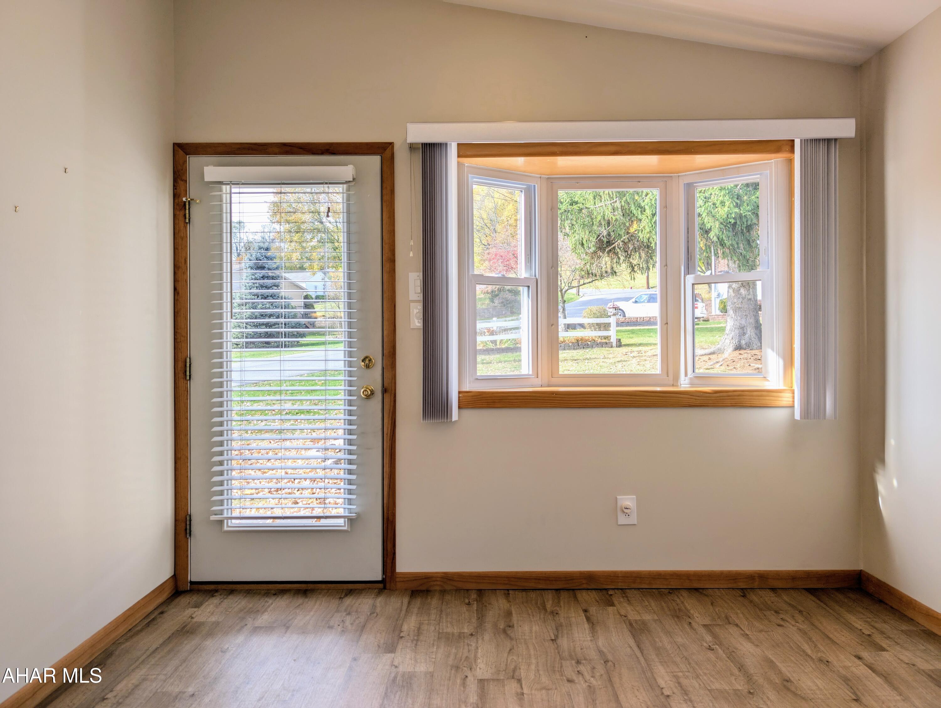 Barclay - Residential