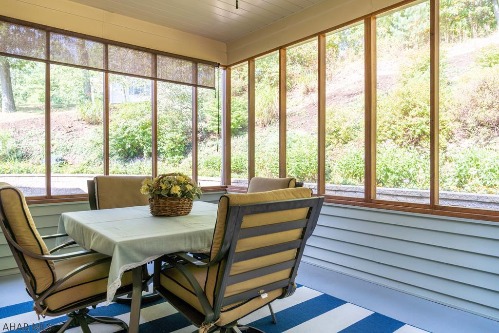 Las Villas - Residential