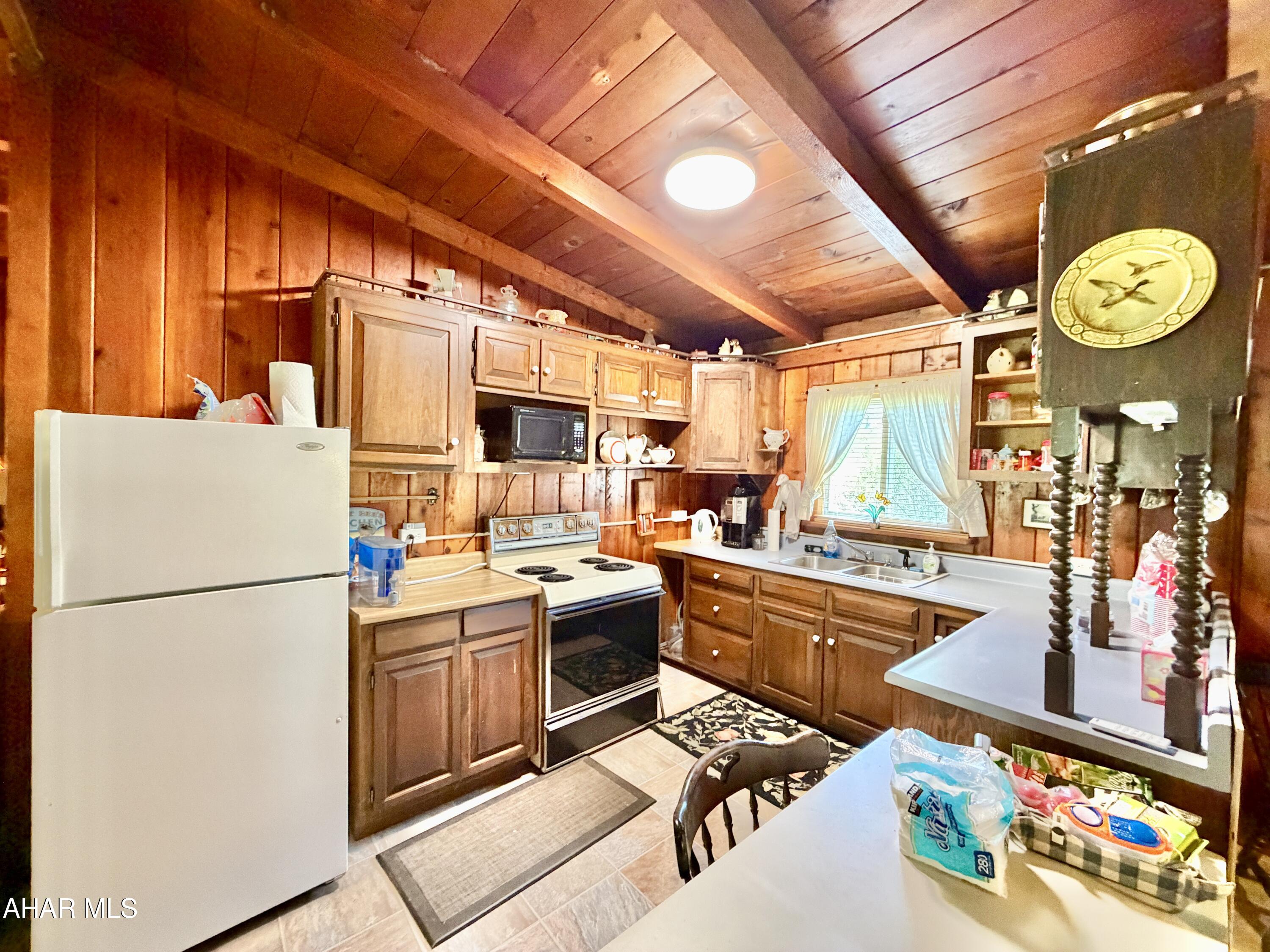 Cliffside Acres - Residential