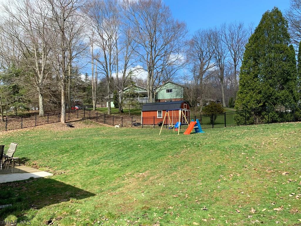 Crestwood - Residential