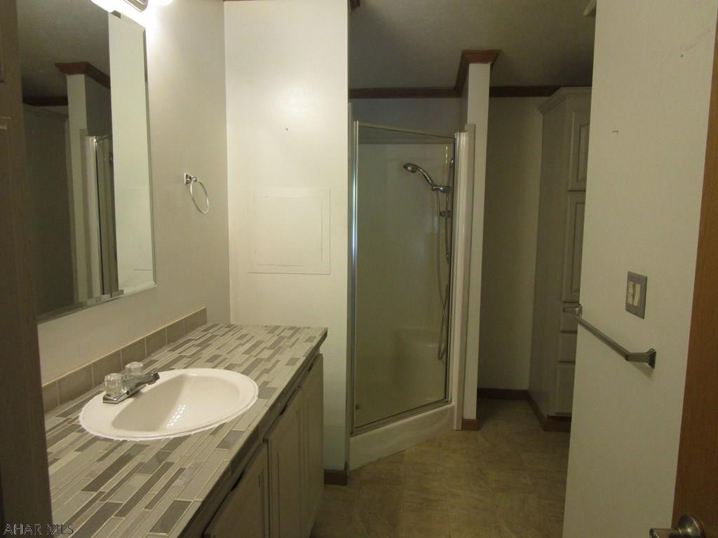 Glendale Yearound - Residential