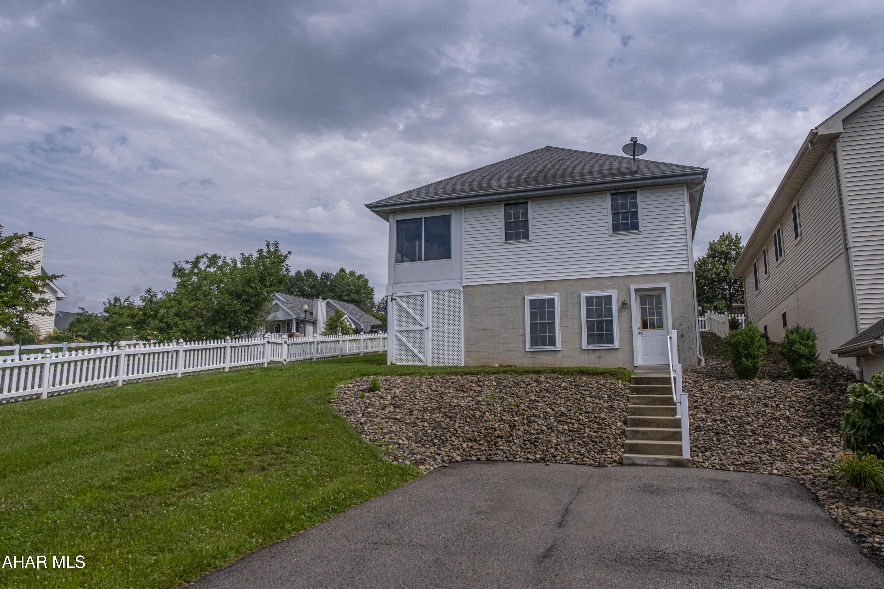 Holiday Hills - Residential