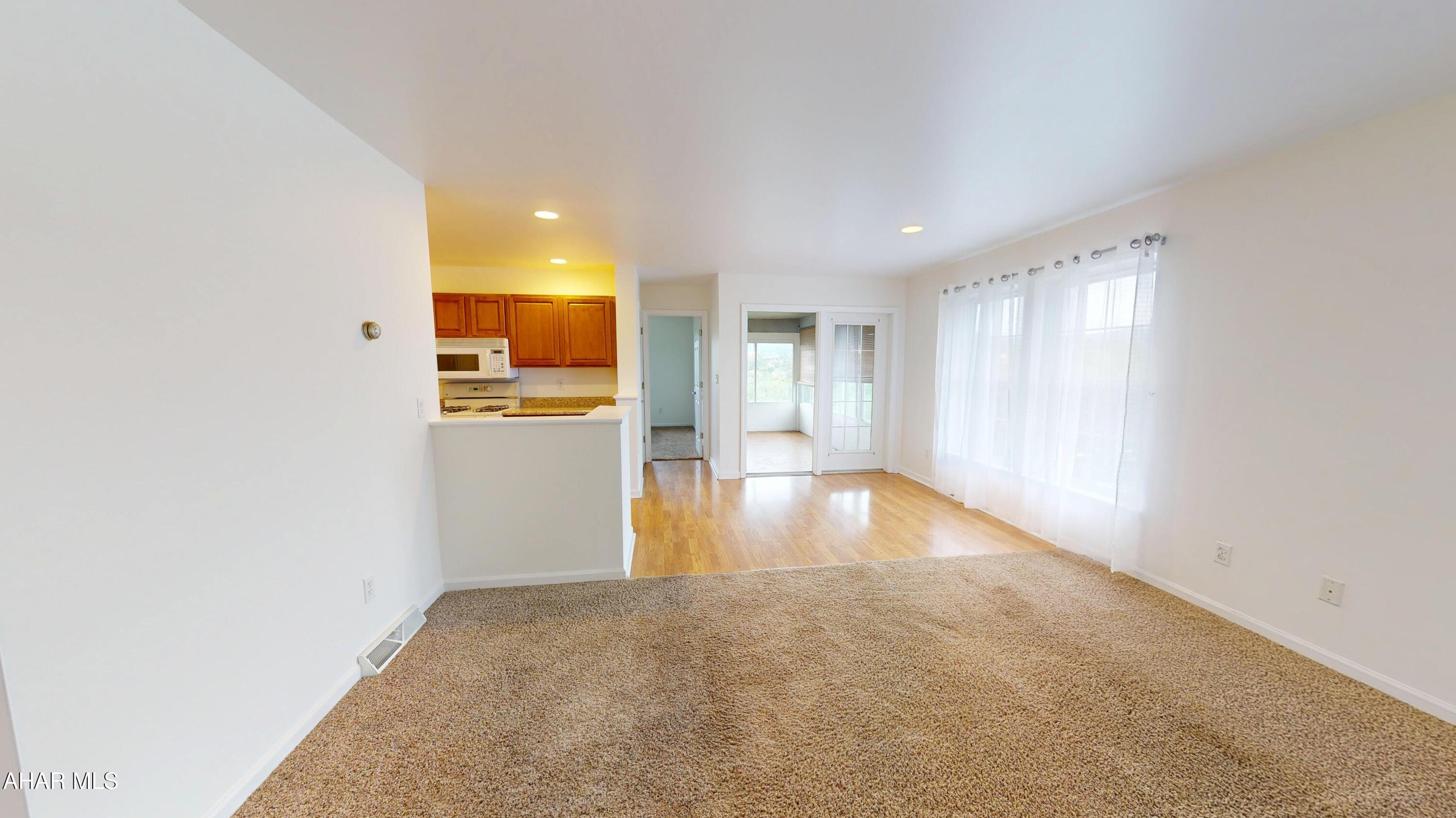 Holiday Hills - Residential