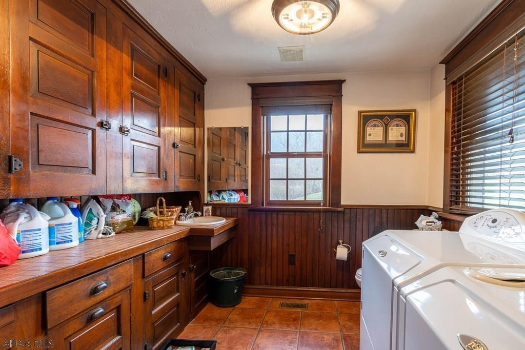 Scotch Valley - Residential