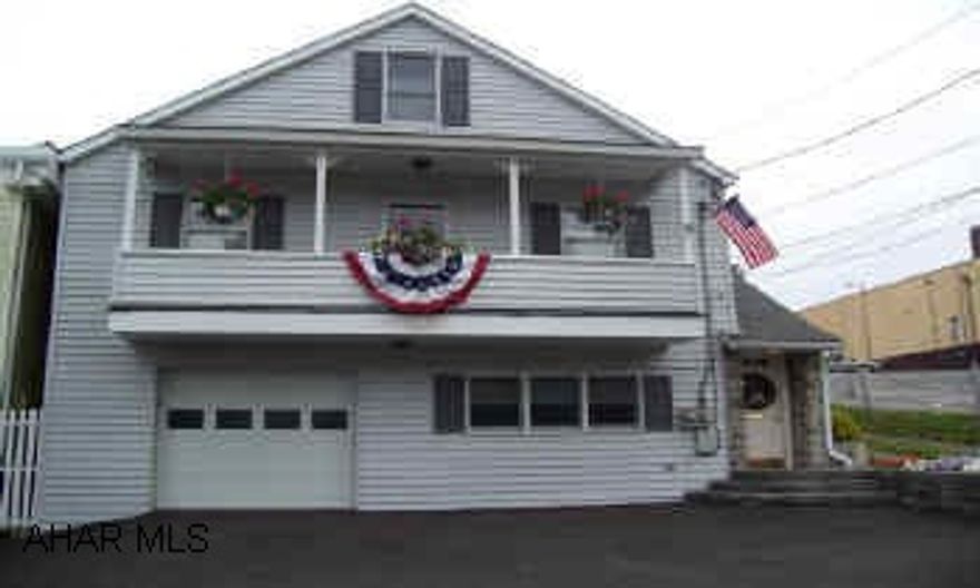 Immaculate, beautifully remodeled 2 BR home W/ attic apt. Hardwood floors, plaster walls, walk-in closet, private patio. Gorgeous 2- unit. Move right in & rent the updated second floor Immaculate, beautifully remodeled 2 BR home W/ attic apt. Hardwood floors, plaster walls, walk-in closet, private patio. Gorgeous 2- unit. Move right in & rent the updated second floor