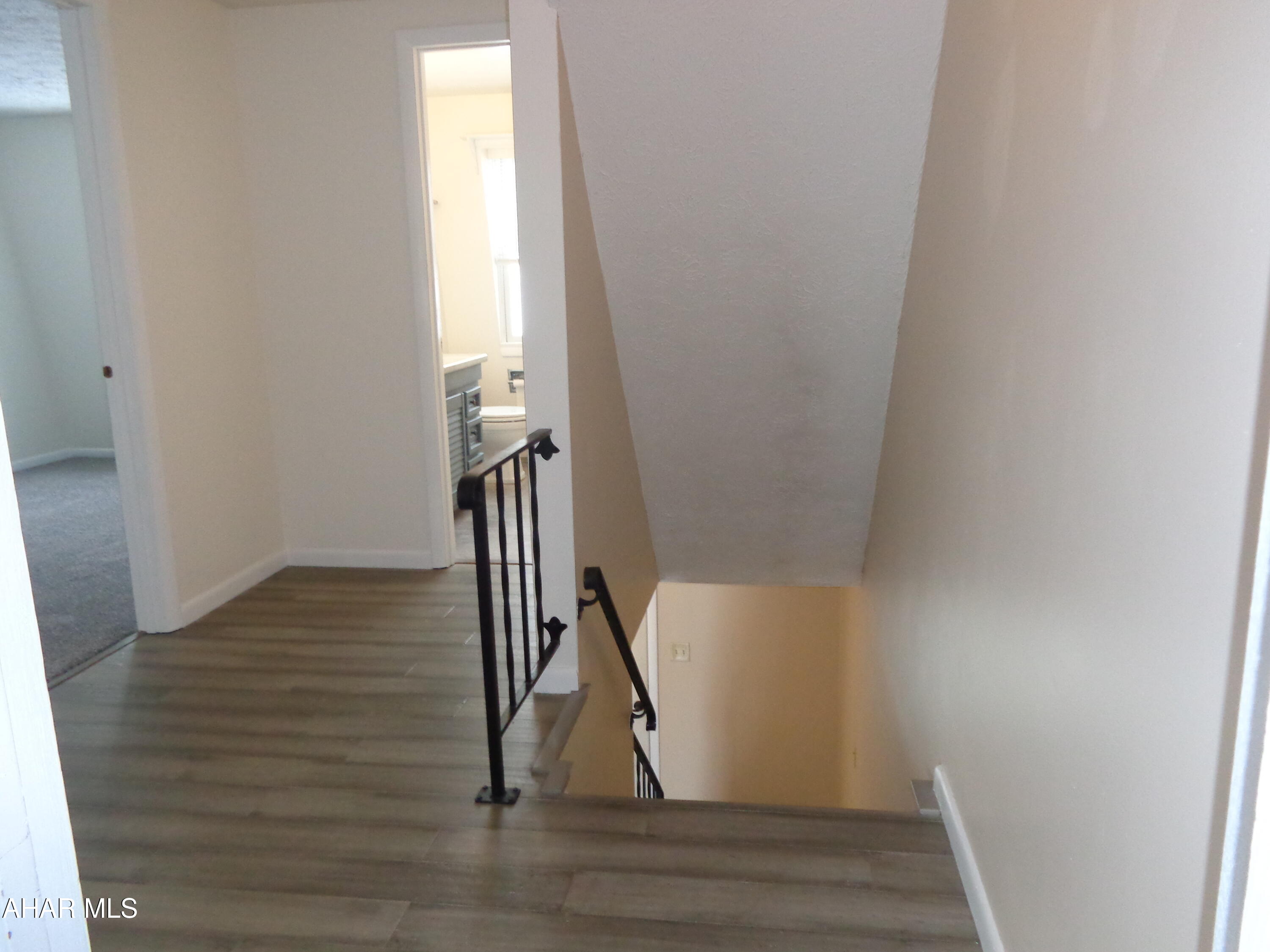 Maple Hollow - Residential