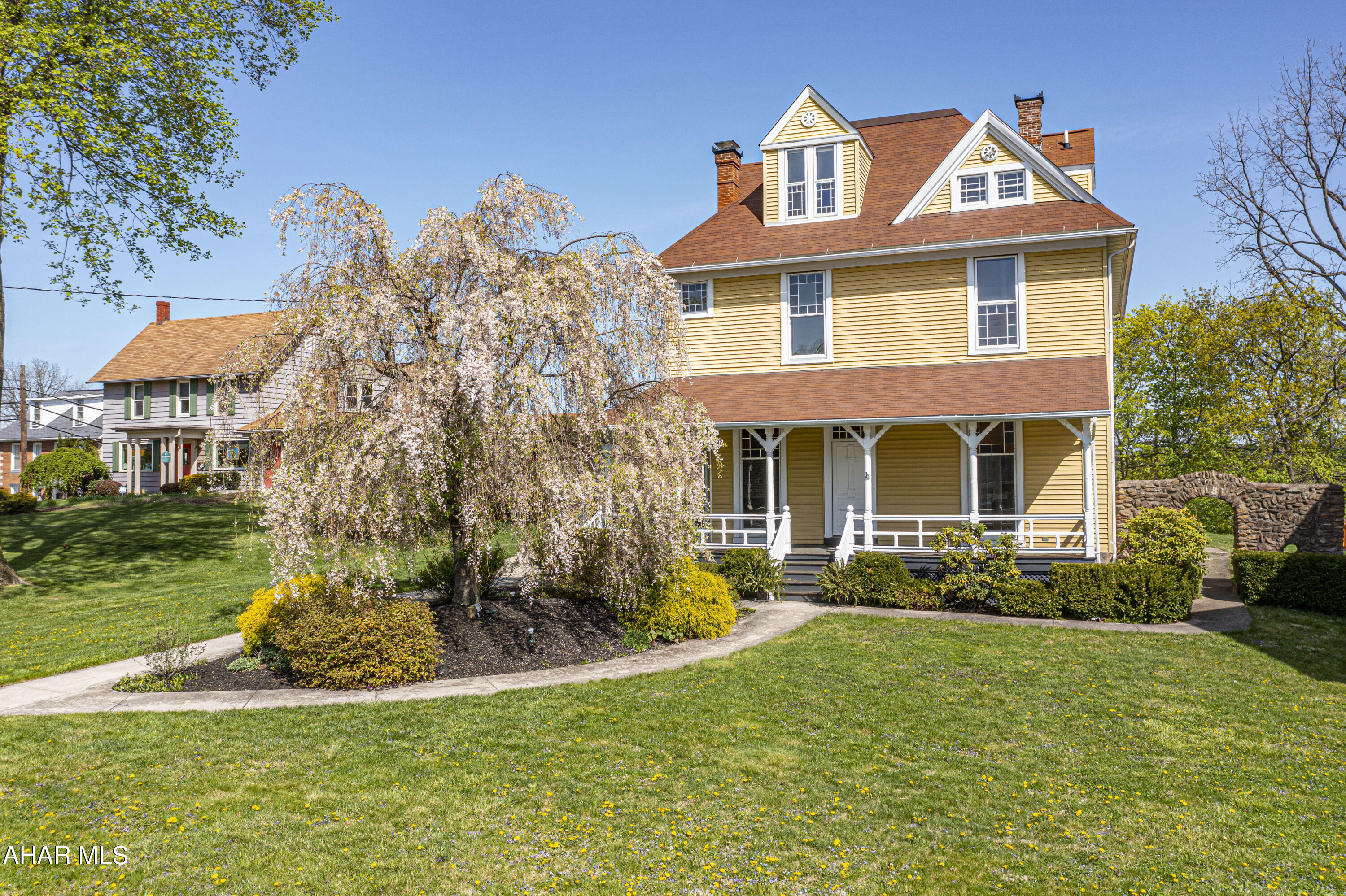 Hollidaysburg - Residential