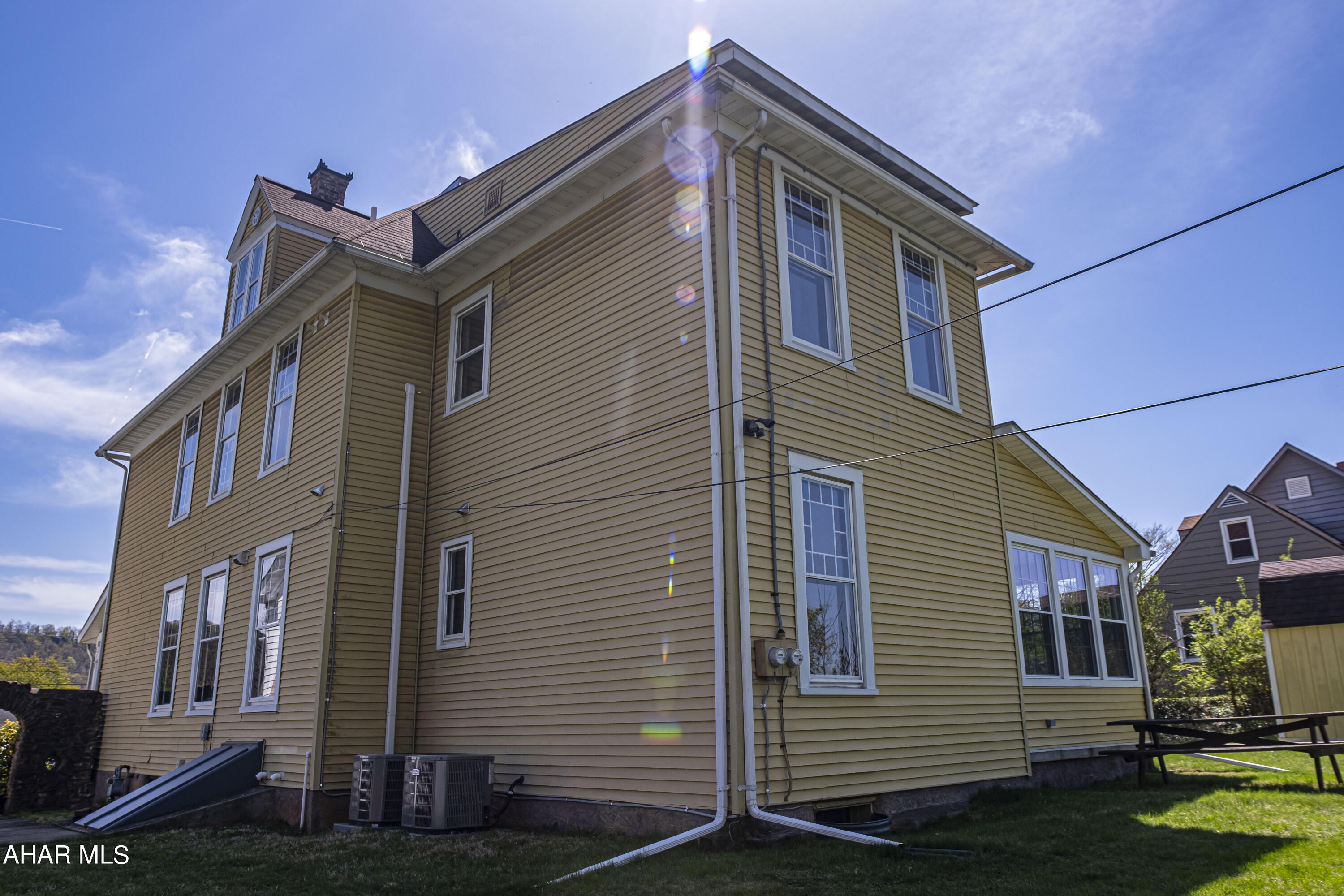 Hollidaysburg - Residential