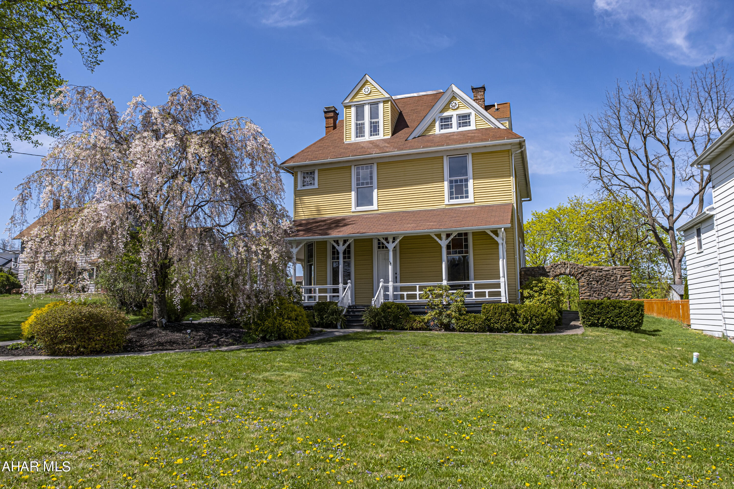 Hollidaysburg - Residential