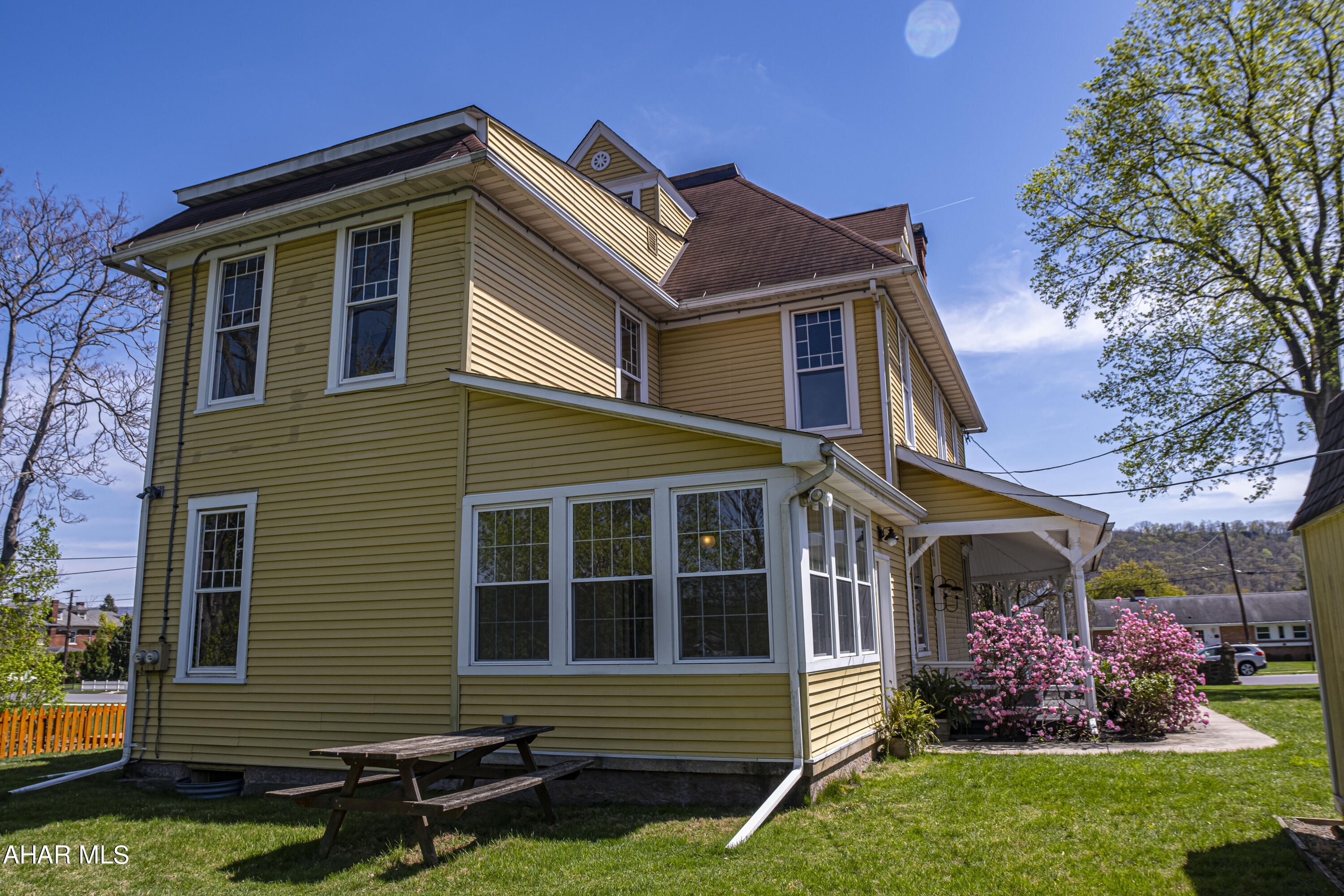 Hollidaysburg - Residential