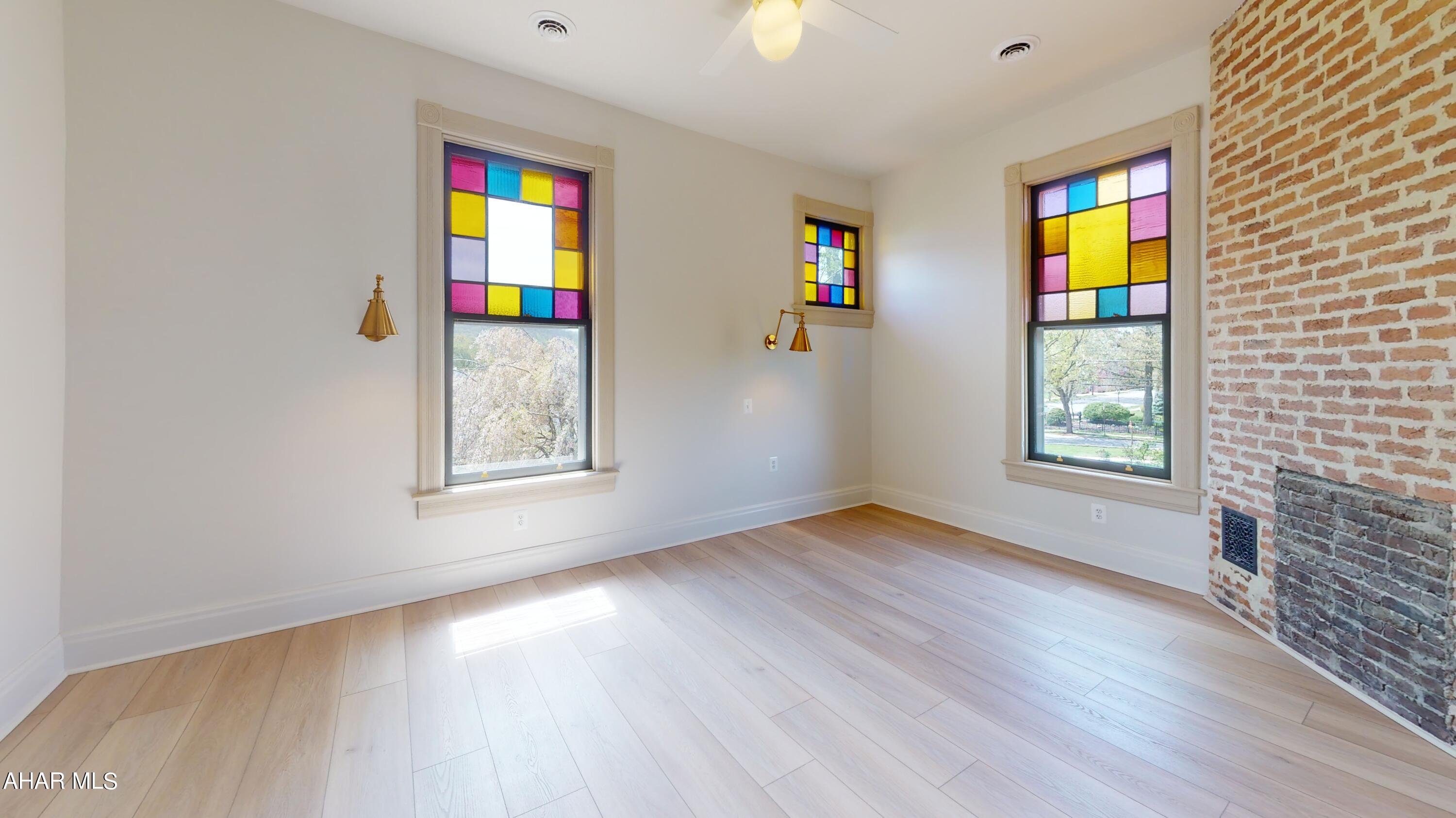 Hollidaysburg - Residential