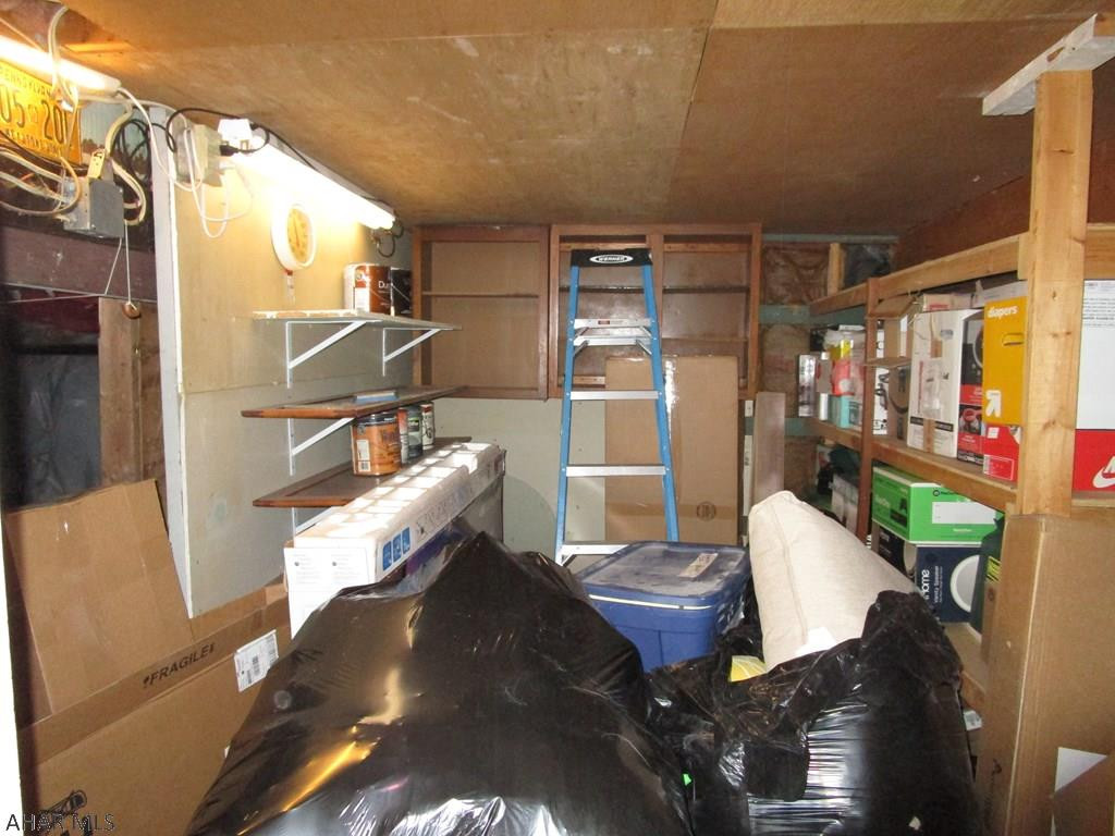 Unknown - Residential