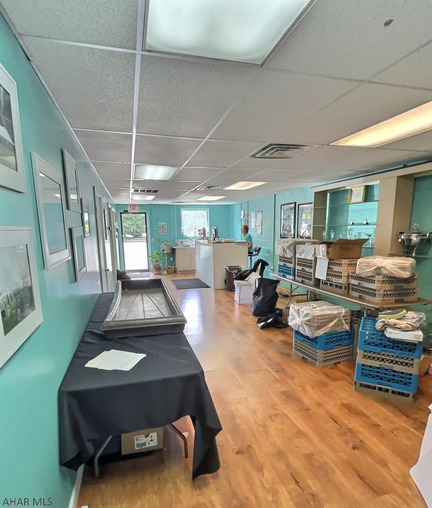 Unknown - Commercial Sale