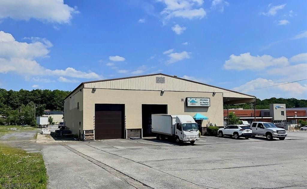 Unknown - Commercial Sale