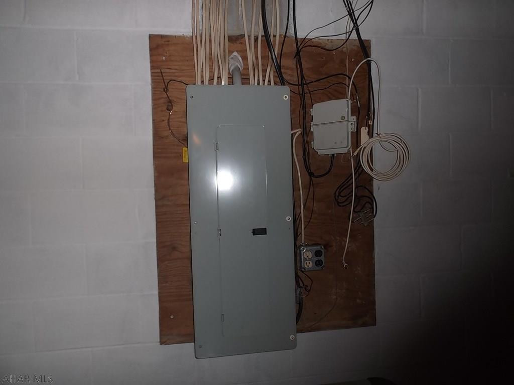 Holliday Heights - Residential