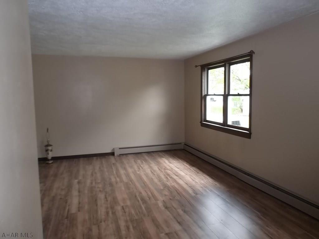 Holliday Heights - Residential