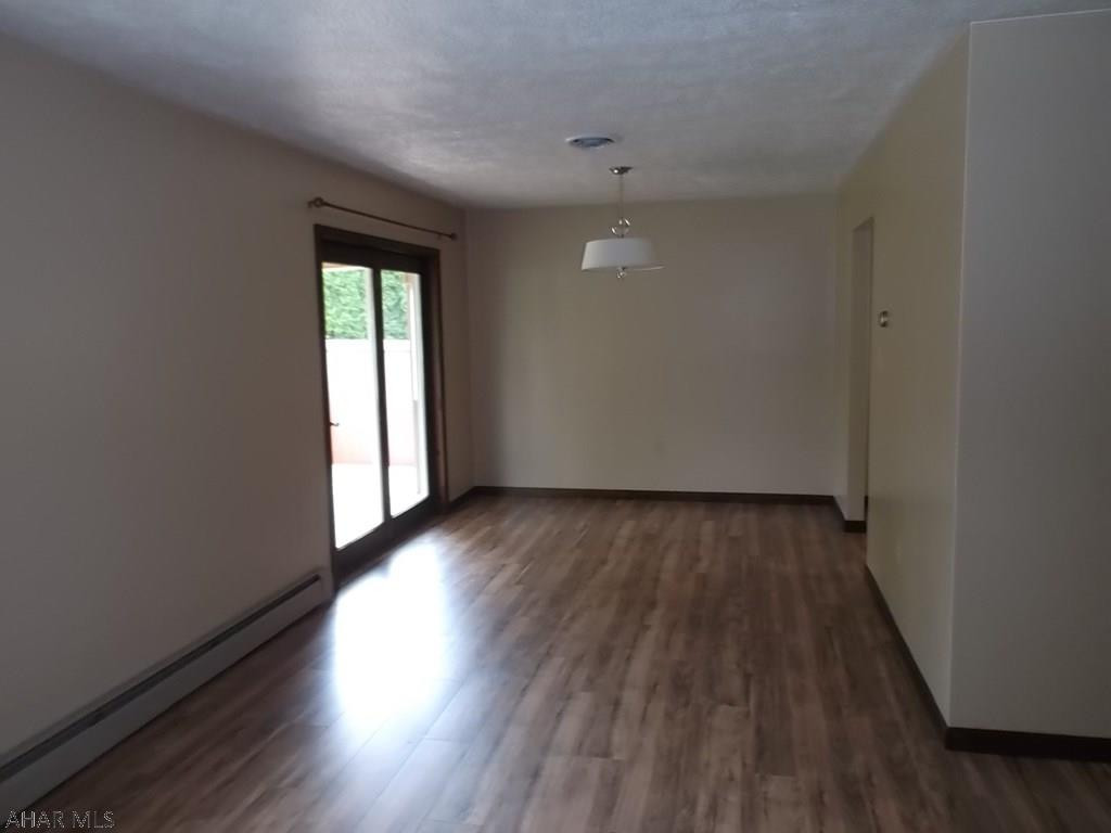 Holliday Heights - Residential